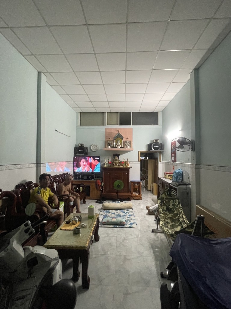 Nhà Đường Số 12, Không Lộ Giới 54m², Hẻm Xe Hơi, giá 4.7, Bình Tân
