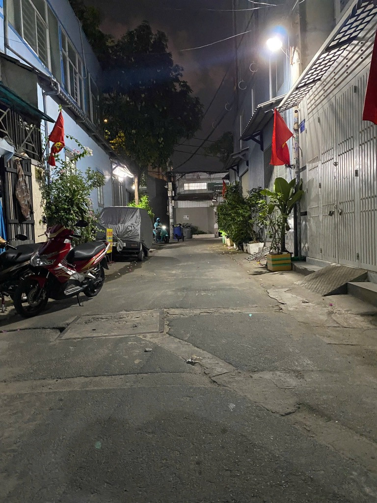 Bán nhà 3 TẦNG HXH HƯƠNG LỘ2 Phường Bình Trị Đông