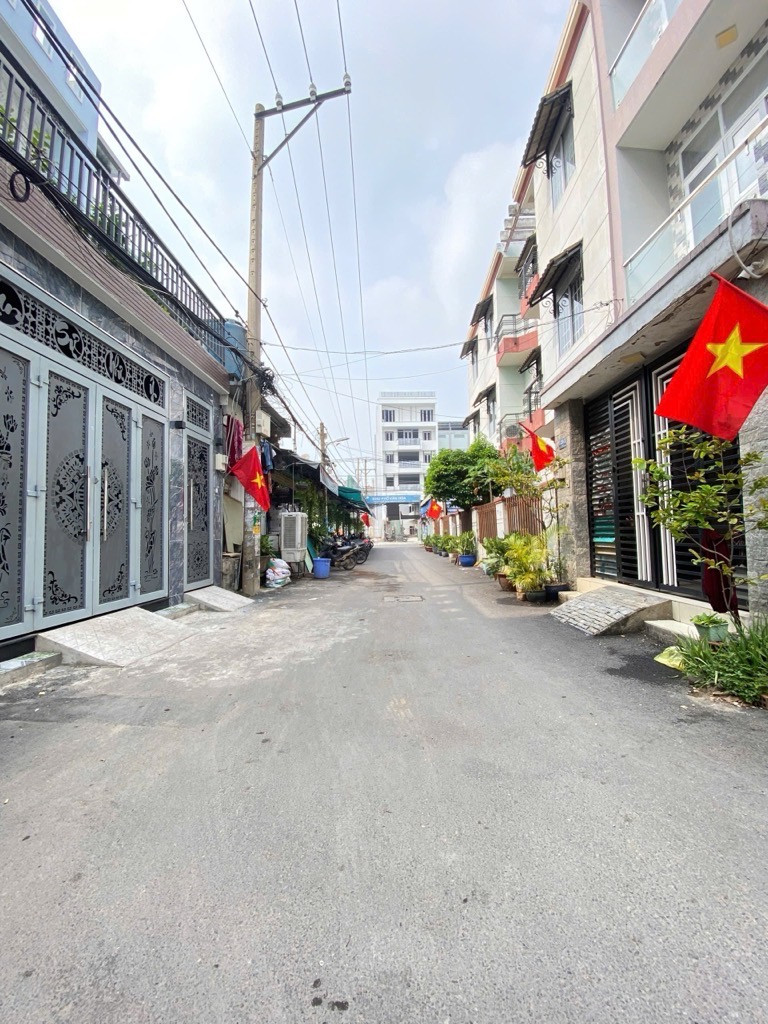 Bán nhà 4 tầng HXH Đất mới Bình Trị Đông Quận Bình Tân