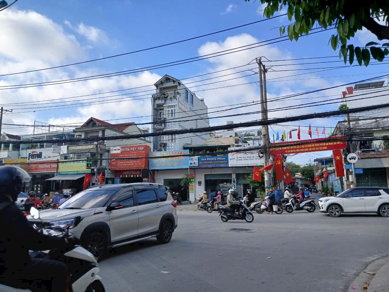 Bán đất Đường Nguyễn Trung Nguyệt Quận 2, dt 6m4 x 35m ko Lộ Giới Đường Full Thổ hh gửi ac