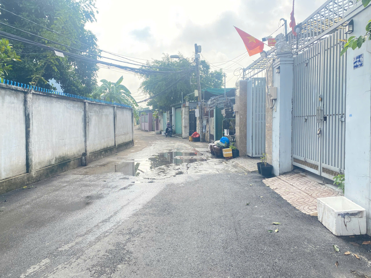 Bán đất mặt tiền đường Quận 2 mặt tiền đường ô tô thông phường Bình Trưng Đông (4,2m x20m