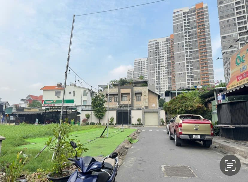 Bán đất 200m² ngang 11m giá 39.6 tỷ Phường Bình Trưng