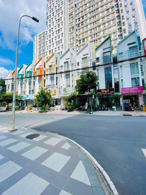 BDS HVL Chủ gửi bán nhà phố  La Astoria, P. Bình Trưng Tây, Tp. Thủ Đức (Q2).