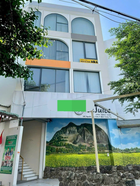 Bán nhà mặt tiền 246 Nguyễn Duy Trinh Quận 2 DTsàn 450m2 🚩Nhà Hầm + 4 tầng