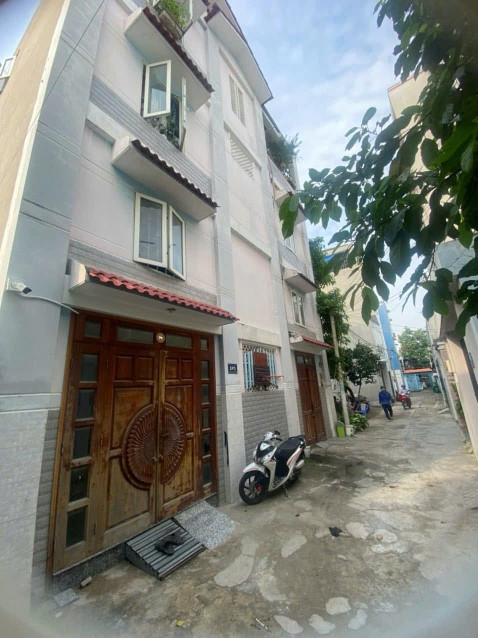 Bán đất Phường Bình Trưng Tây Quận 2 Diện tích 95,8m2 ( 5,1m x 14,48m nở hậu 8,45m