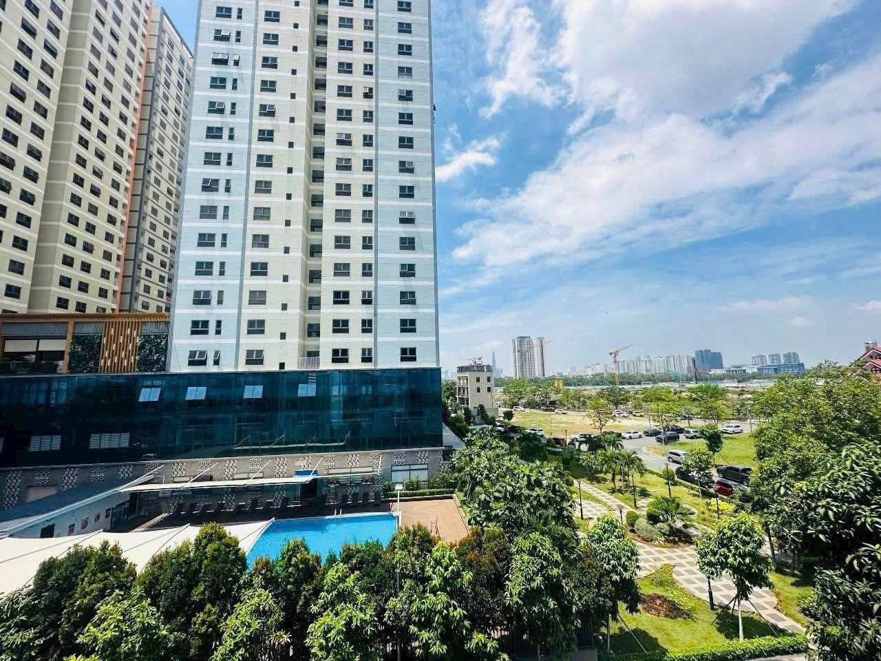 BDS HVL Chính chủ gửi bán nhà phố khu HOMYLAND RIVESIDE