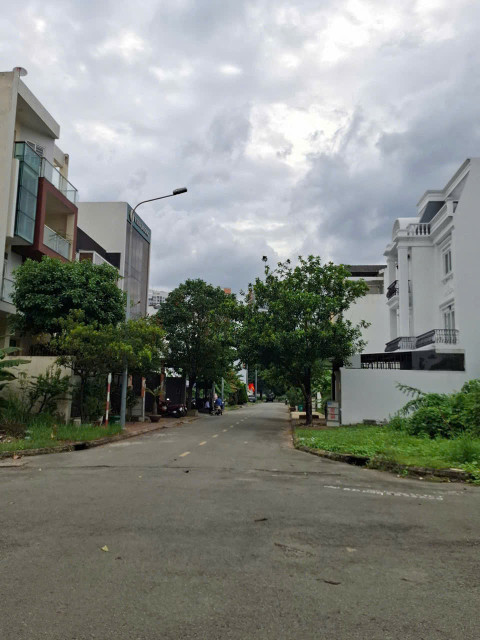 BDS HVL Bán đất đường 48 KDC Thế Kỷ 21 phường Bình Trưng Tây Quận 2 cũ.