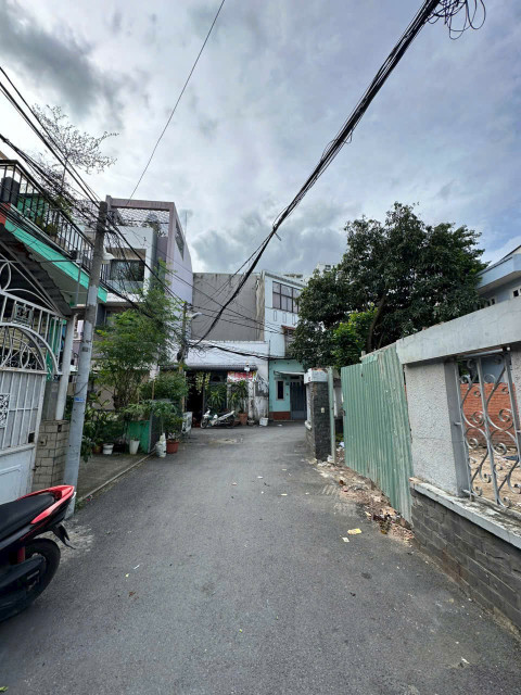 BDS HVL [NC] Cần bán nhanh 3 lô đất mt đường 14 phường bình trưng Tây Q2. Tp thủ Đức.