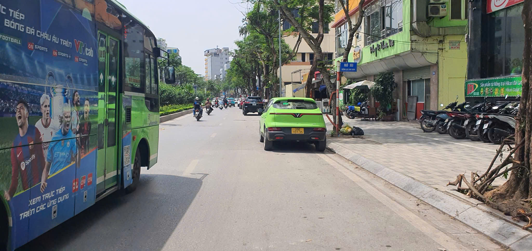 SIÊU PHẨM NHÀ MẶT PHỐ LẠC LONG QUÂN, TÂY HỒ, HÀ NỘI
DT 63M, 7 TẦNG THANG MÁY, MT 6M. GIÁ CHÀO 65 TỶ