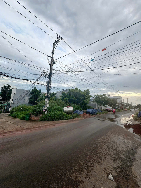 MẶT TIỀN ĐỖ XUÂN HỢP