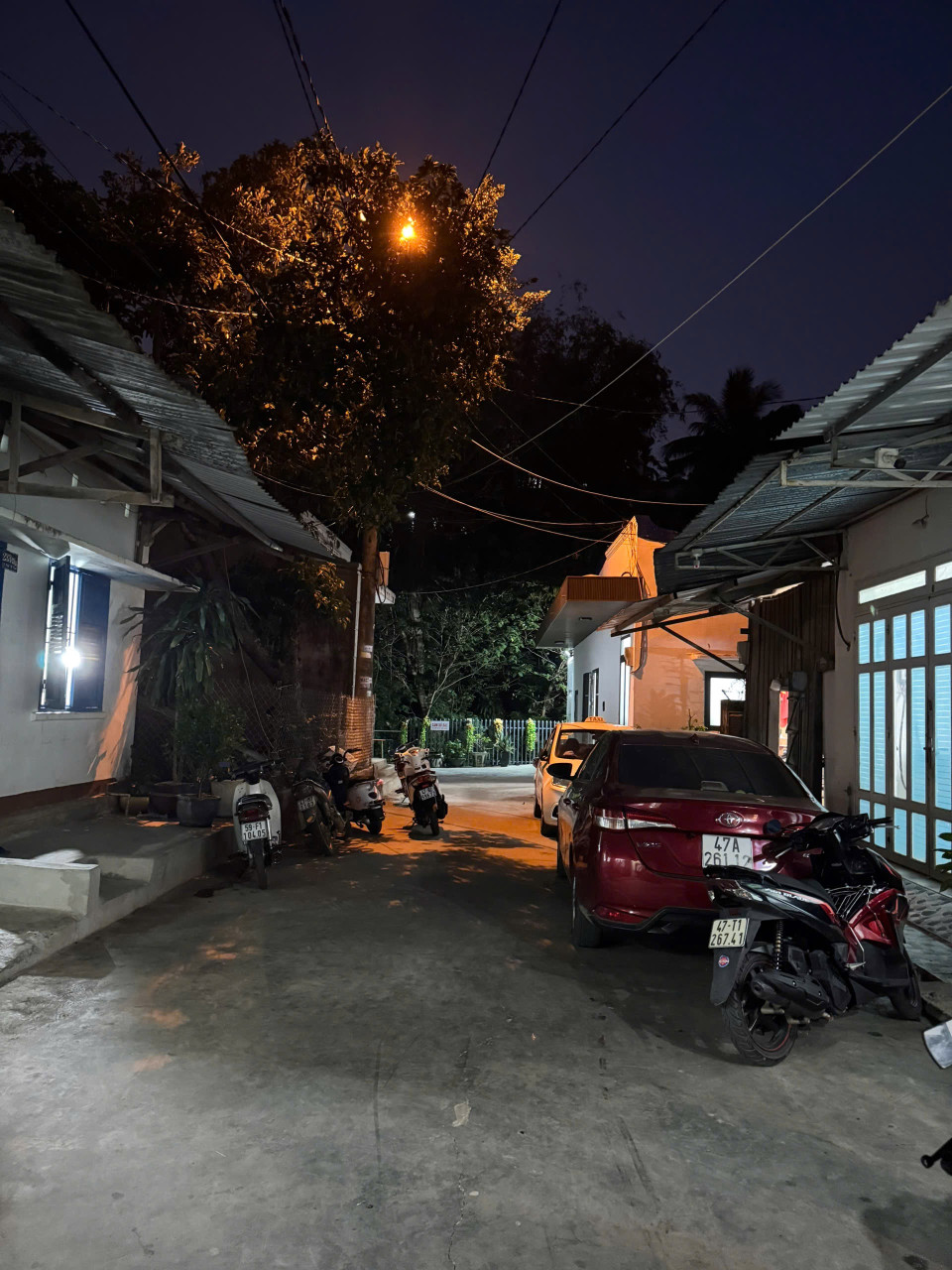 Bán nhà 73.5m² ngang 4m giá 2.65 tỷ Phường Buôn Ma Thuột