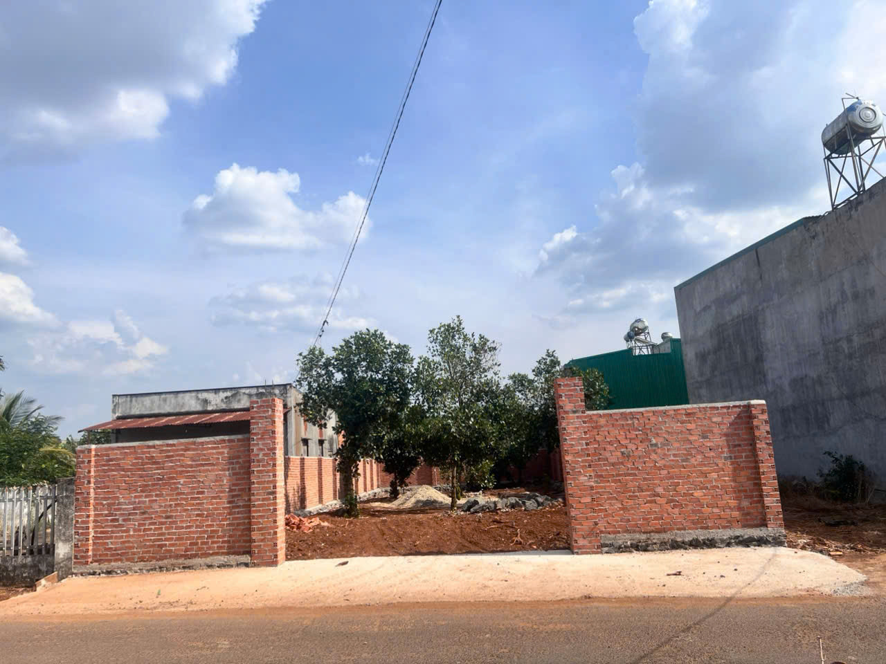 Bán đất mt ĐA thôn 3 cư bur 420m² ngang 12m giá 4.6 tỷ Phường Buôn Ma Thuột