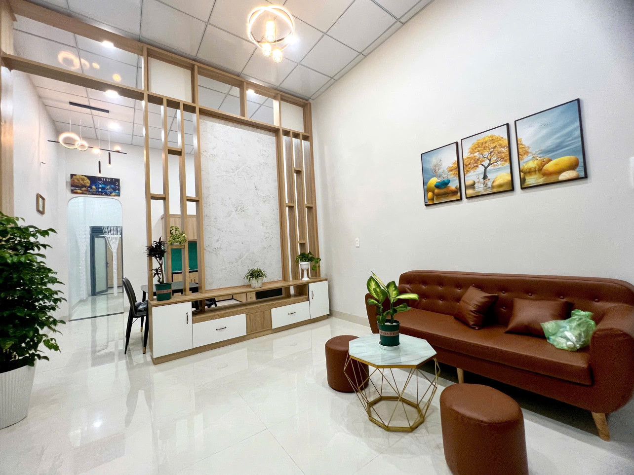 Bán nhà mặt tiền hẻm cấp 1 Trần Phú - trung tâm ngã 6 Phường BMT ( đường cụt)