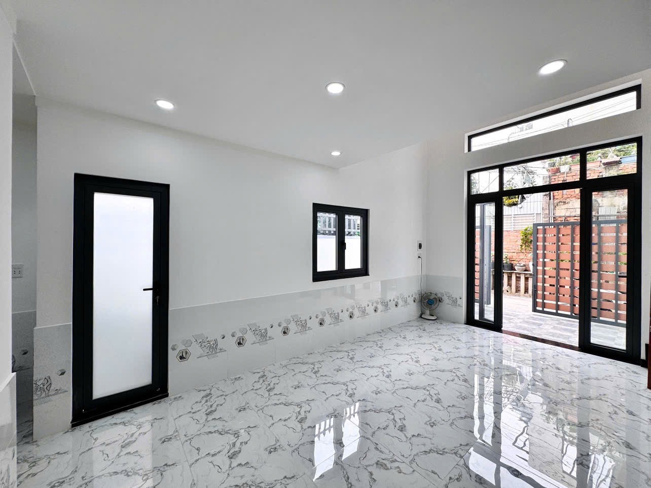 CHÍNH CHỦ BÁN NHÀ 1 TRỆT + GÁC LỬNG GẦN UBND PHƯỜNG BỬU LONG – GIÁ TỐT