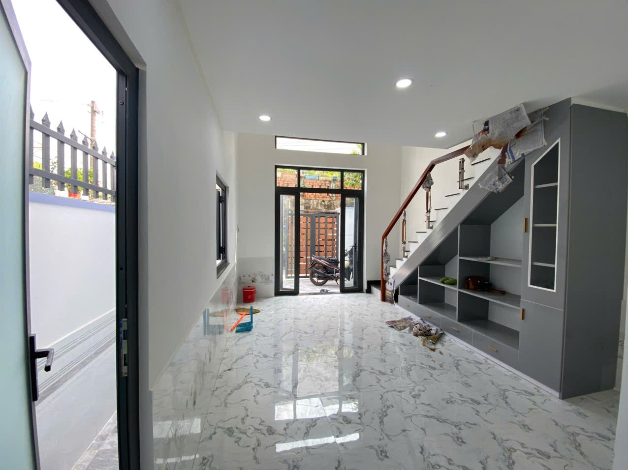 CHÍNH CHỦ BÁN NHÀ 1 TRỆT + GÁC LỬNG GẦN UBND PHƯỜNG BỬU LONG – GIÁ TỐT