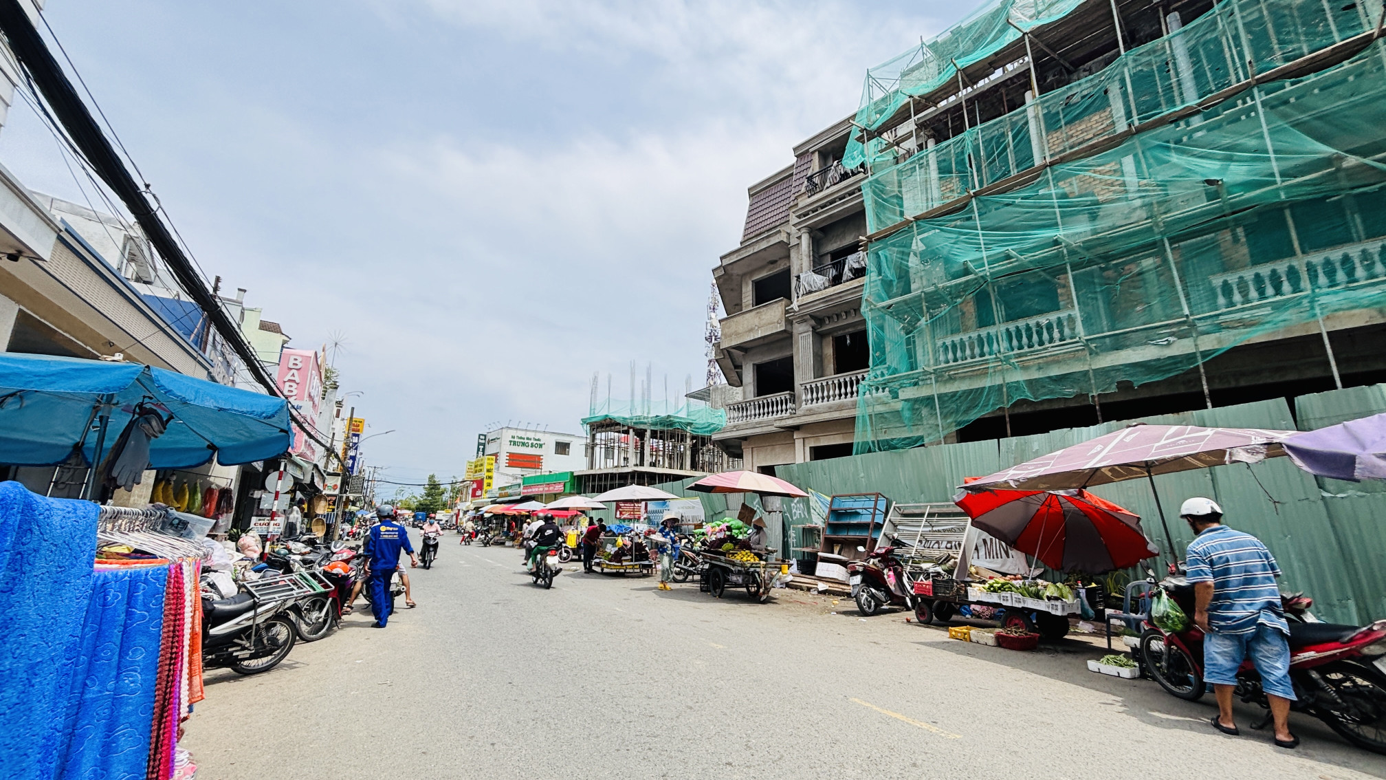 Nhà phố thương mại mặt tiền đường Ngô Quyền, Chợ Cái Vồn, Bình Minh