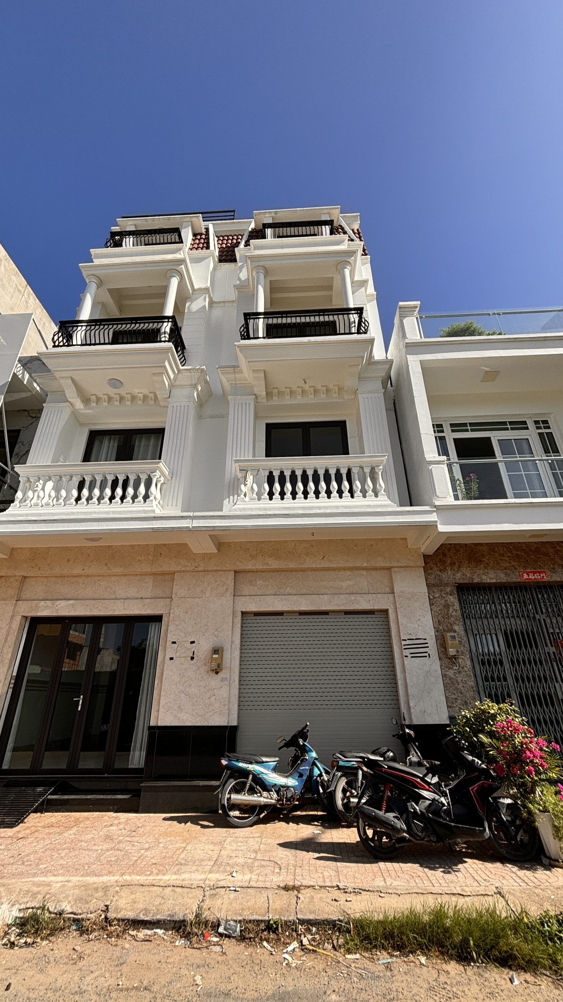 Shophouse liền kề đường Ngô Quyền, Chợ Cái Vồn, sổ Hồng công chứng ngay