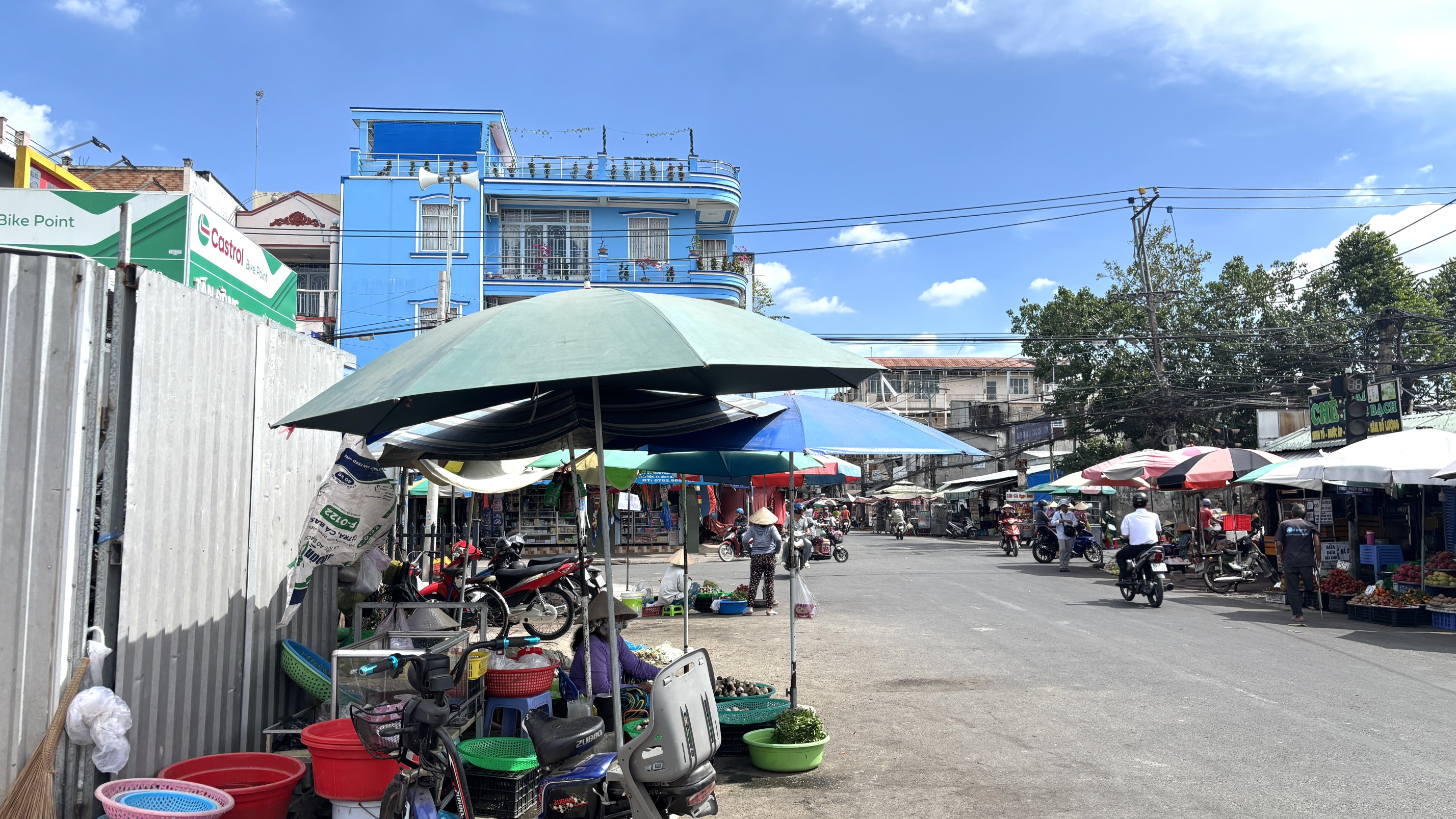 Bán nhà mặt tiền lớn liền kề đường Ngô Quyền, Chợ Bình Minh