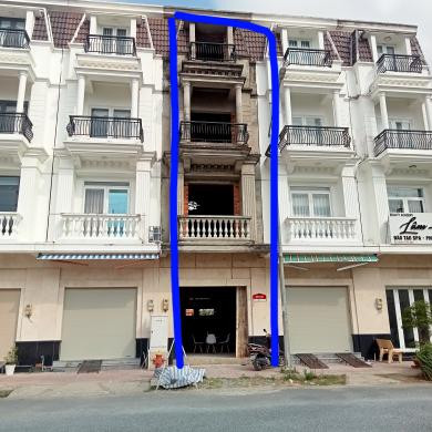 NHÀ MẶT TIỀN CHỢ BÌNH MINH 1 TRỆT 3 LẦU.