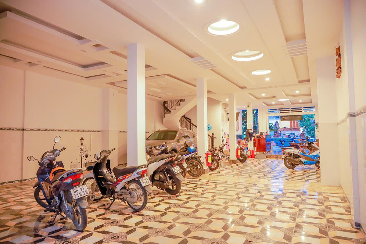 Bán nhà 486m² (thổ 338m²)ngang 8,2m,nở hậu 11,2m.
giá 28 tỷ Phường Cao Lãnh