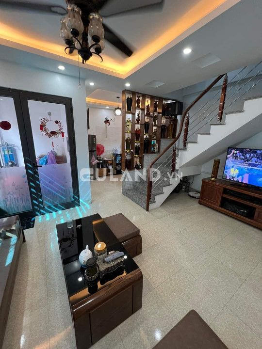 🧨🧨🧨Bán nhà 3 tầng giáp lideco Cao Thắng,Hạ Long