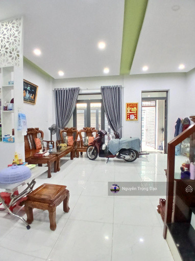 Bán nhà hẻm xe hơi P.Cát Lái gần UBND Tp Thủ Đức Q2 xây trệt lầu sân thượng DT 60m2 giá 2.8Tỷ