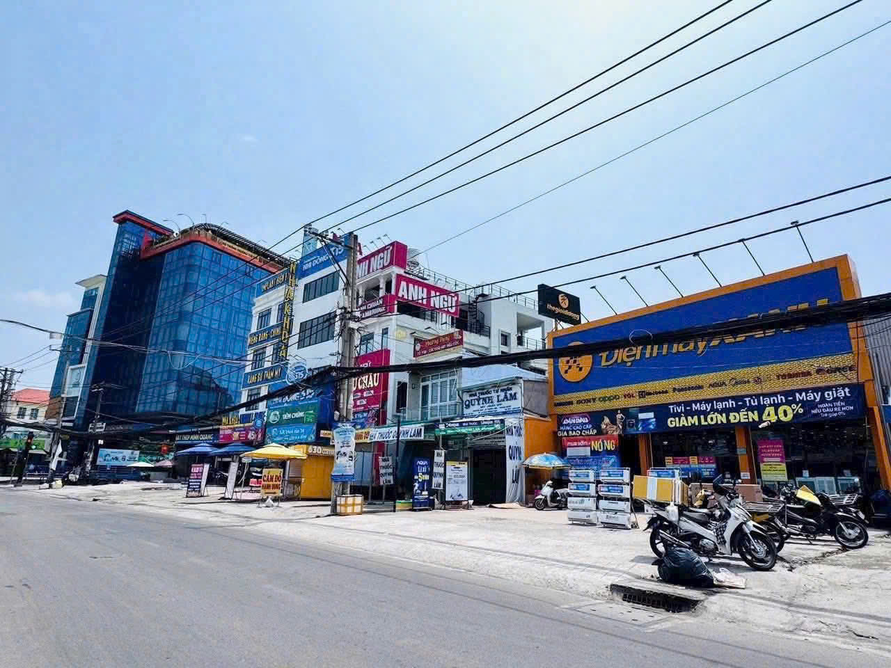 BDS  HVL  BÁN 3 CĂN NHÀ MẶT TIỀN NGUYỄN THỊ ĐỊNH, Q2 – TP. THỦ ĐỨC