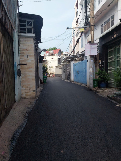 Bán nhà đẹp giá rẻ trong tầm giá với diện tích rộng 125m2,Thông ra Lê Văn Thịnh Chợ Cây Xoài.giá 10, x tỷ thương lượng.