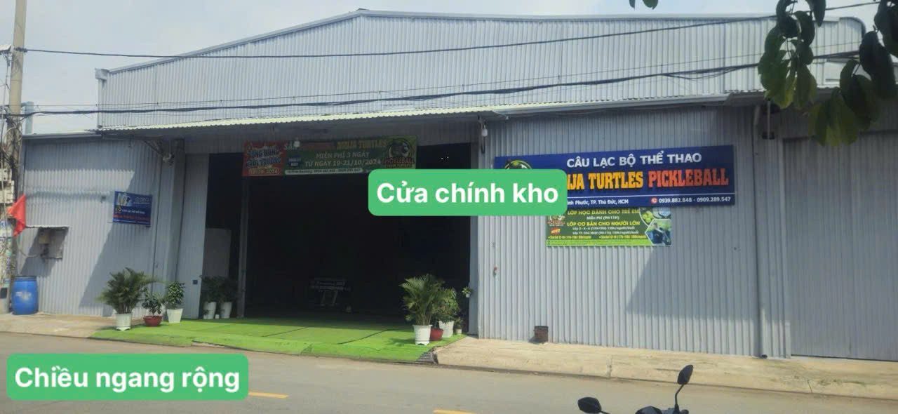 Cho thuê Kho 1000m đang KD Sân Cầu Lông gần Đường Lê Văn Thịnh Quận 2