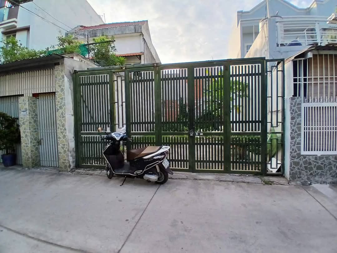 Bán đất Quận 2 đất thổ cư khu gần chợ Cây Xoài đường ô tô thông (103.9m2 ngang 5,25m)
