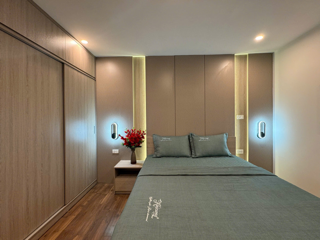 Căn hộ 3 ngủ, sổ 90m, nội thất đẹp- Tòa C7, KDT Mỹ Đình 1, Mỹ Đình 1, Nam Từ Liêm.