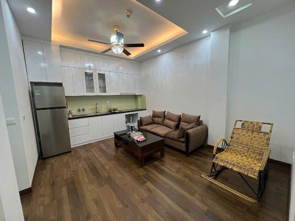 🔥 NHÀ PHÂN LÔ YÊN HÒA – TRUNG TÂM CẦU GIẤY – NGÕ THÔNG THOÁNG – Ở NGAY 🔥 31m2 - 5 tầng giá  gần 9 Tỷ