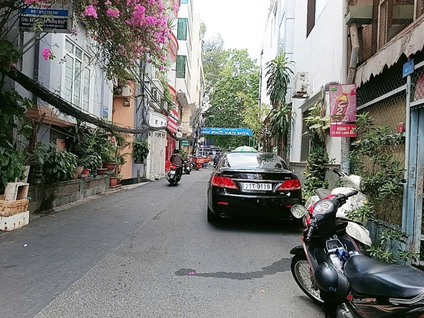 Bán nhà 8 Tầng Trần Hưng Đạo Quận 1