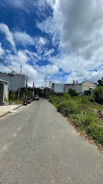 Bán đất 84m² ngang 4,5m giá 1.79 tỷ Phường Chánh Hiệp 0815422197