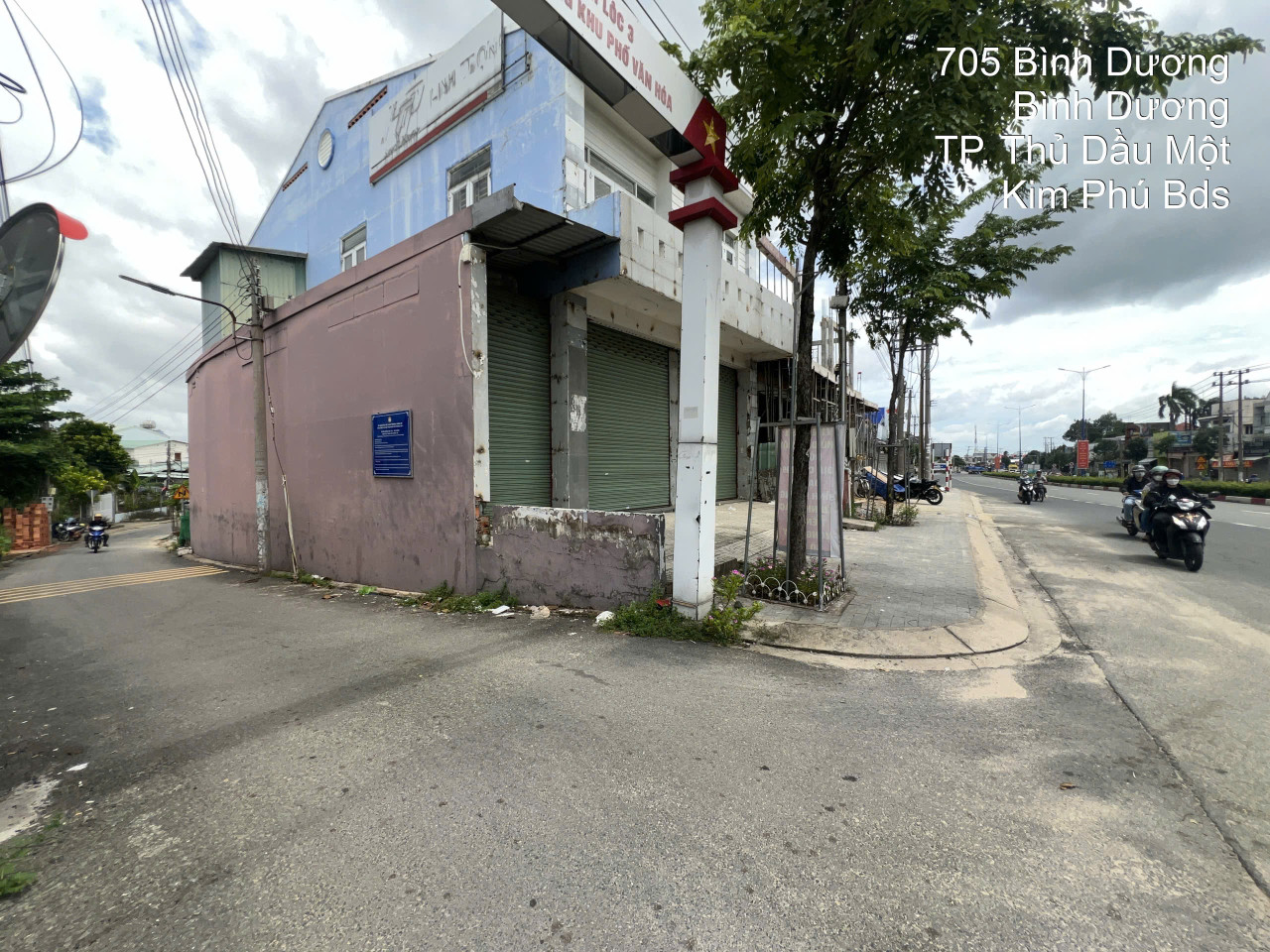 Bán 3 CĂN nhà  CHÁNH MỸ 108m² ngang 6m giá 4.5 tỷ Phường Chánh Hiệp 0815422197