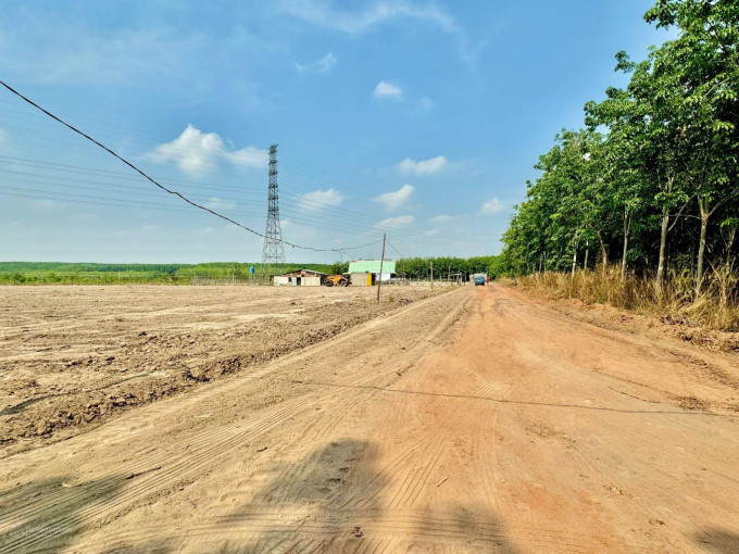 Bán hoặc cho thuê 1000m2