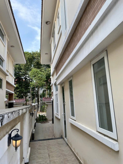 Biệt thự view sông đẹp hơn thảo điền - Phú Hòa TDM - Chỉ 12 tỷ