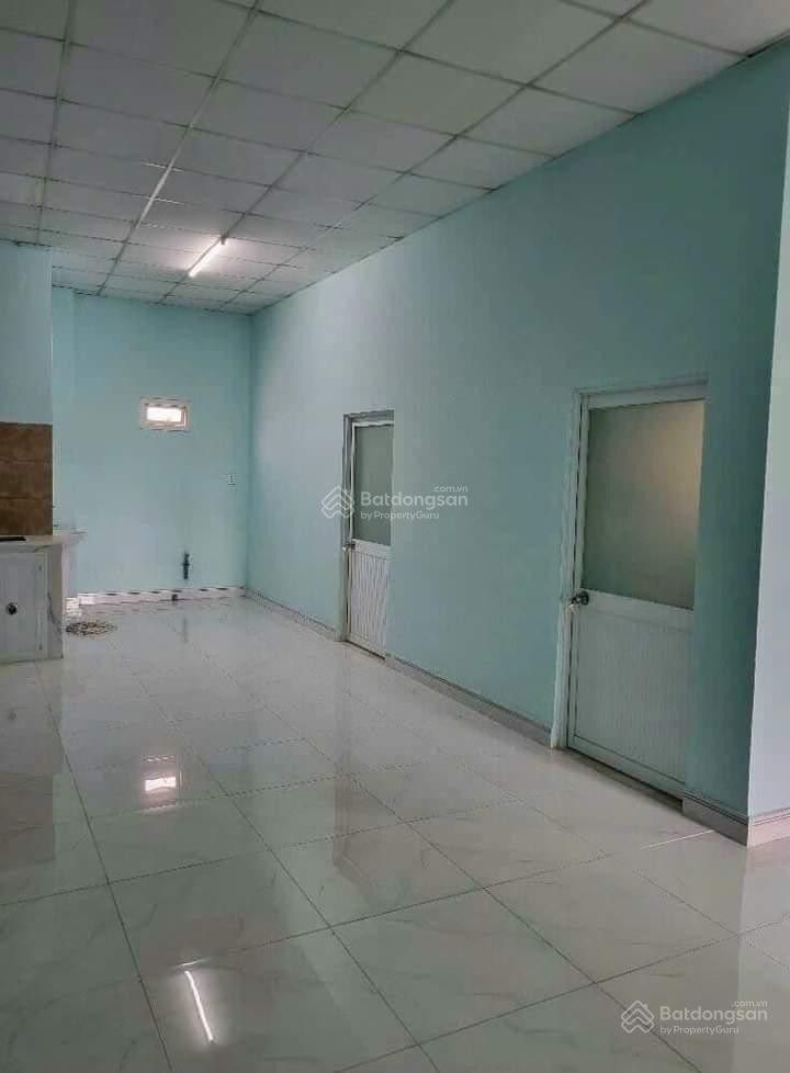 Nhà ngộp bank cần bán gấp tại P. Chánh Nghĩa, Thủ Dầu một.158m2, TC90m