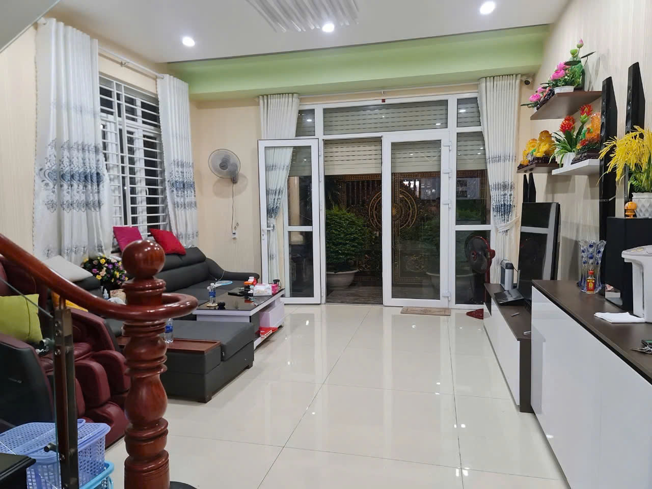 Bán Biệt Thự 2 Lầu trong KDC Chánh Nghĩa, Thủ Dầu Một. Ngay sát bên chung cư Sky View