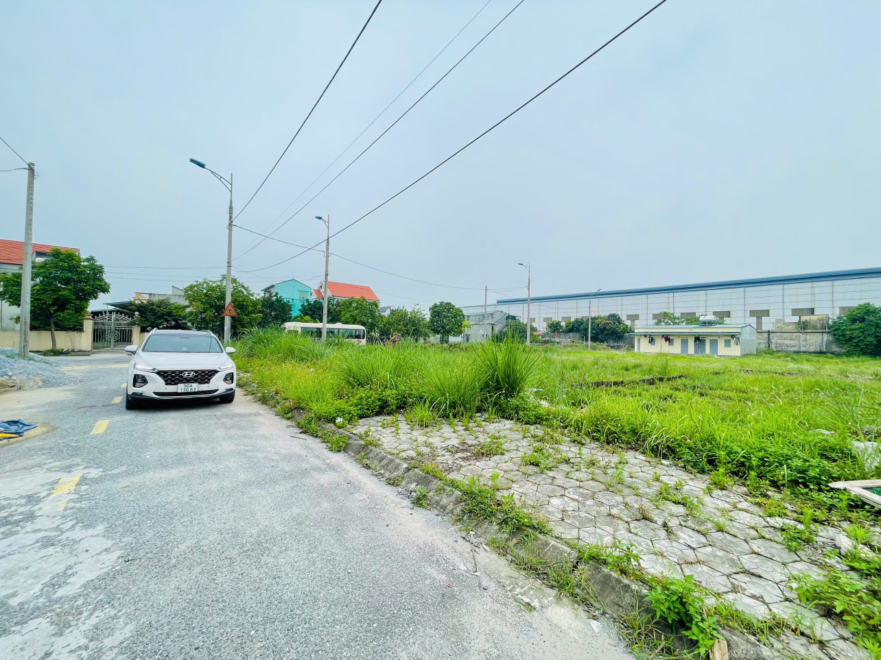 Bán đất 99.9m² giá 2.5 tỷ Phường Châu Sơn