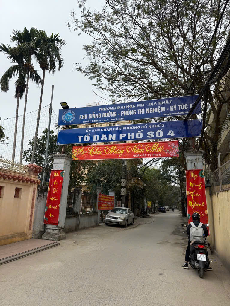 Bán nhà Phân lô, Ô tô nhỏ đỗ cửa, TT ĐH Mỏ Địa Chất, DT 40m, giá bán 6,5 tỷ