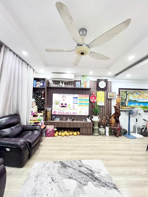Cần bán căn hộ chung cư tòa D – Vinaconex – 102m² – 3PN, 2WC – Nội thất cao cấp, ở ngay