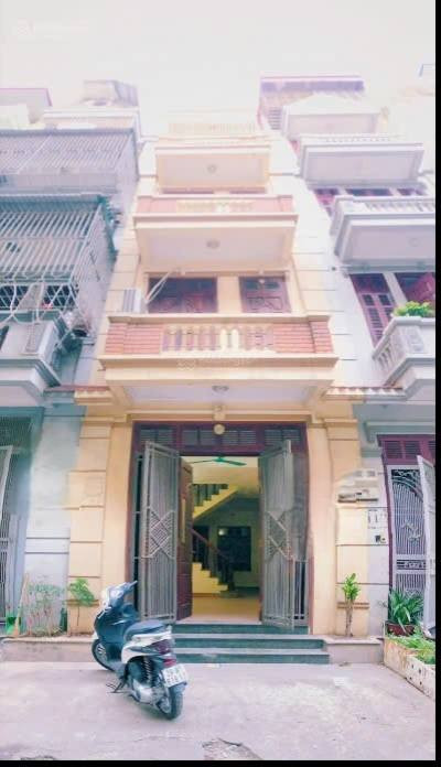 Cho thuê nhà Nguyễn Cảnh Dị, Đại Kim 50m2 x 4 tầng, 5 ngủ, 15 Triệu làm VP, KD onl, ở gđ, nhóm
