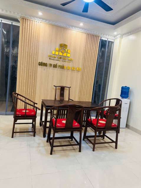 Bán căn liền kề 4 tầng dãy CL10.đã hoàn thiện. Đủ đồ có thang máy.  khu himlam đại phúc. Phường võ cường bắc ninh
