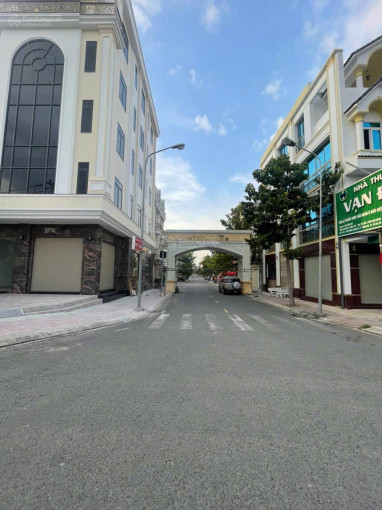 Bán đất trung tâm Tp Dĩ An, giáp làng Đại học Thủ Đức giá 1.29Tỷ, gần ga Metro, Bến xe miền đông