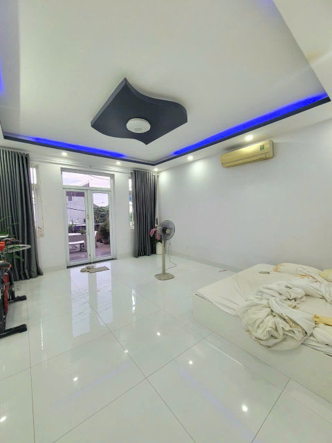 BDS  HVL Cho thuê nhà 1 trệt 2 lầu trung tâm hành chính  Dĩ An