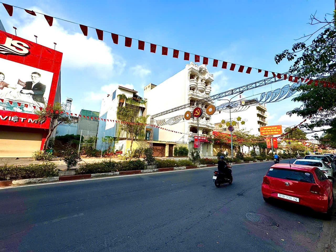 BDS  🔴 HVL BÁN CẶP VUS TRUNG TÂM HÀNH CHÍNH DĨ AN GIÁ NGON