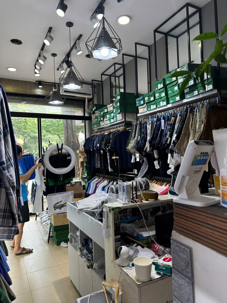 💥💥Mặt phố TRẦN QUÝ KIÊN, Cầu Giấy 40m 5T, Sầm uất Kinh doanh đỉnh, 18.3 tỷ