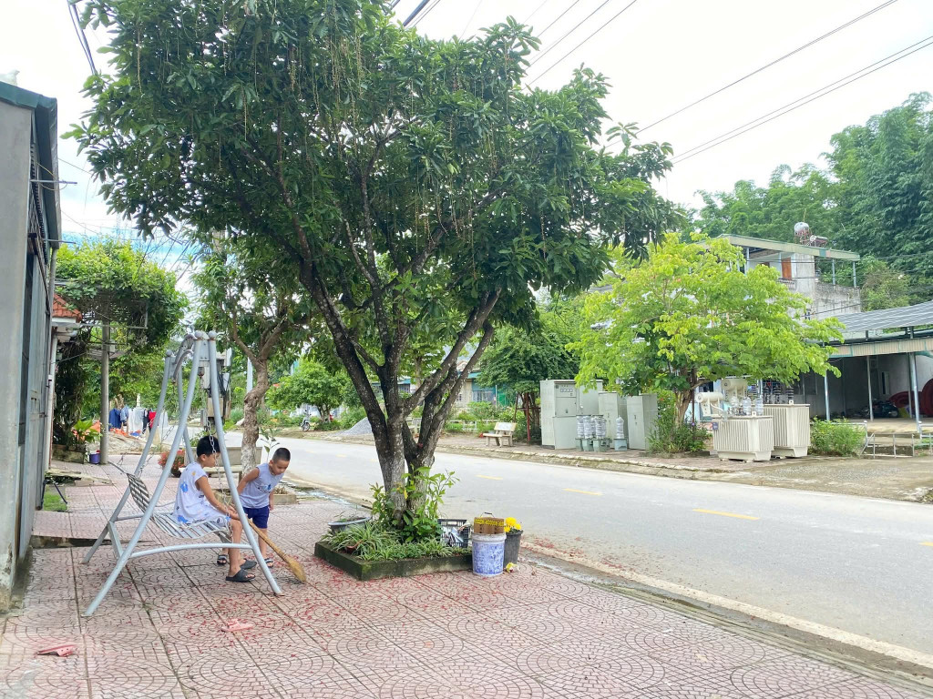 Đất tổ 5 him Lam 1