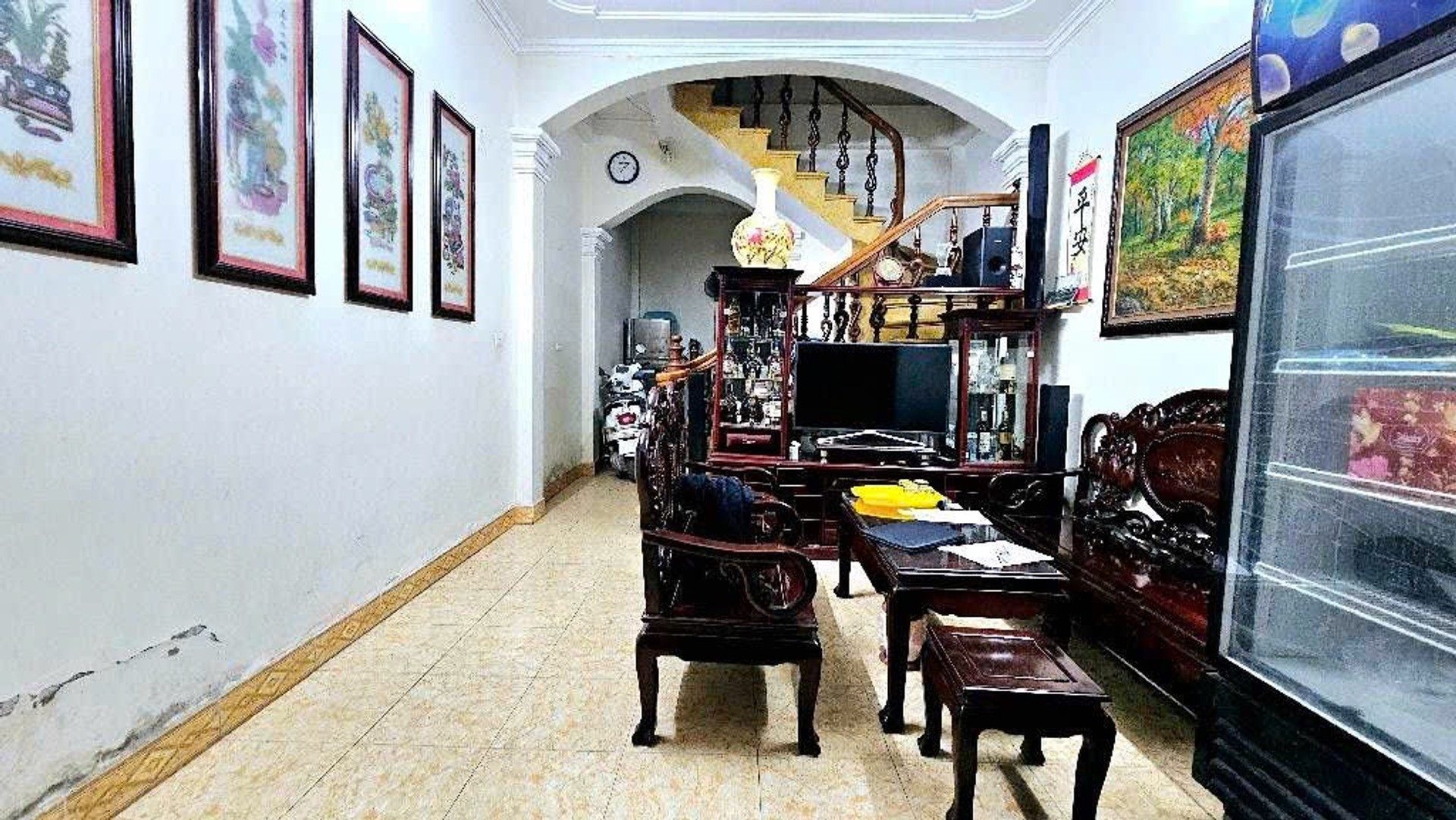 Bán Nhà Đại Từ – DT42m² x 4 Tầng – MT 4m – Giá 11.5 Tỷ, Ngõ Thông - Gần Chợ Đại Từ, Hồ Linh Đàm - Vài Bước Chân Ra KĐT Đại Kim